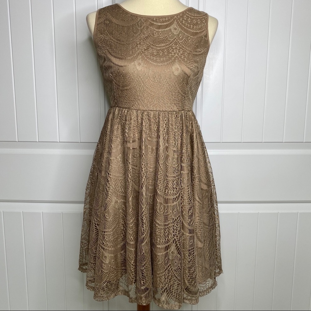 Ya Los Angeles NWT sparkly gold sleeveless dress